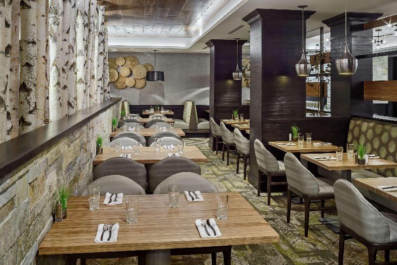 Doubletree By Hilton Hotel Denver