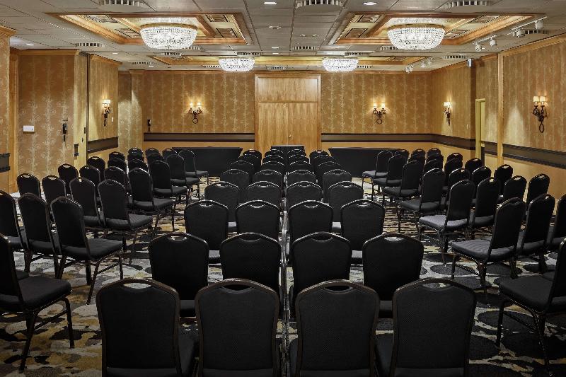 Doubletree By Hilton Hotel Denver