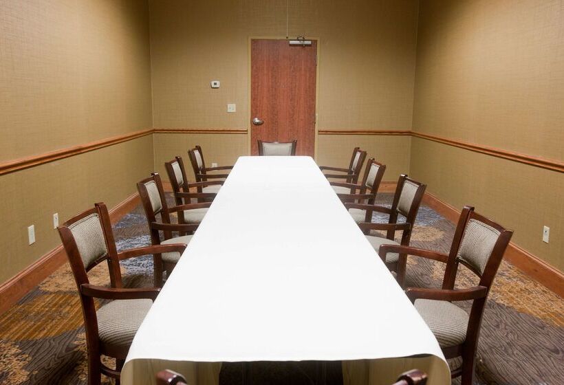 Отель Wyndham Midland Downtown