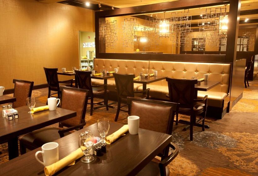 Отель Wyndham Midland Downtown