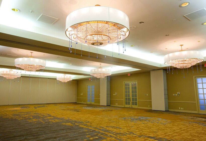 Отель Wyndham Midland Downtown