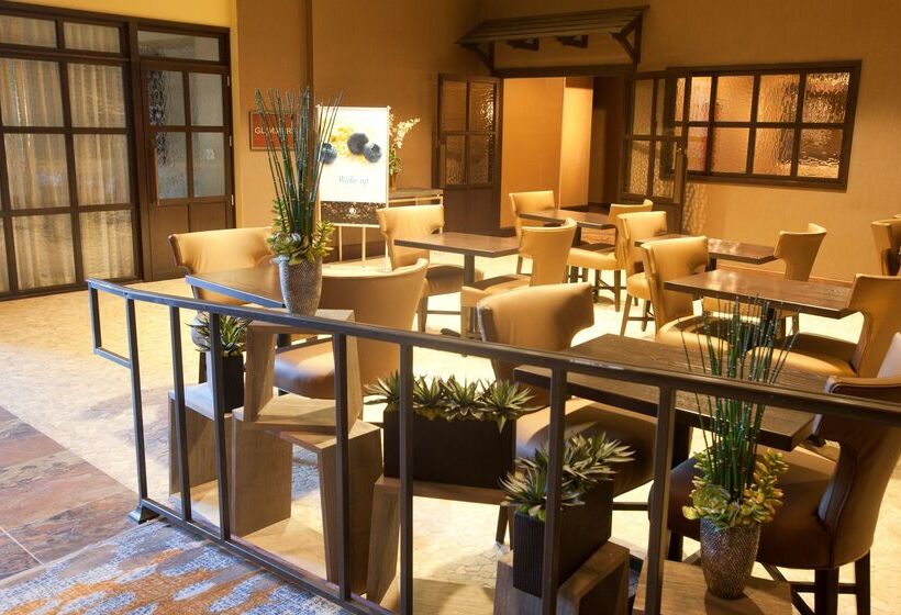 Отель Wyndham Midland Downtown