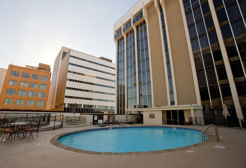 هتل Wyndham Midland Downtown