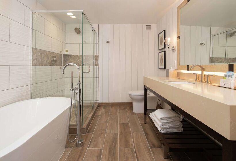 Doubletree By Hilton Hotel Missoula   Edgewater