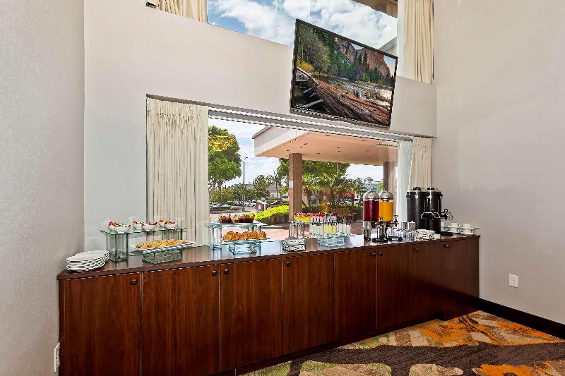 Отель Doubletree By Hilton Whittier Los Angeles
