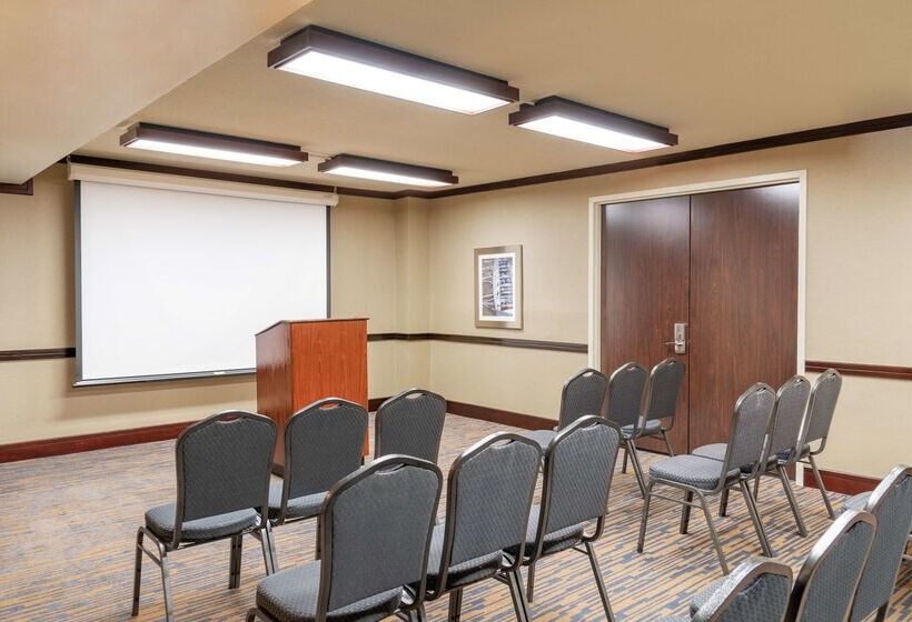 The Capital Suites Hotel