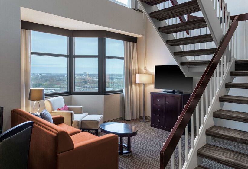 The Capital Suites Hotel