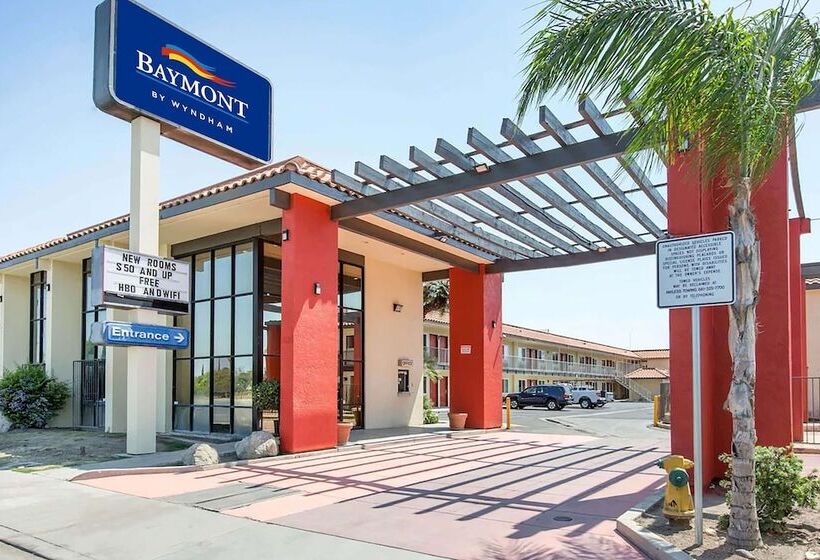 호텔 Baymont By Wyndham Bakersfield