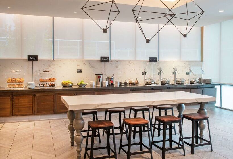 فندق Embassy Suites By Hilton Walnut Creek