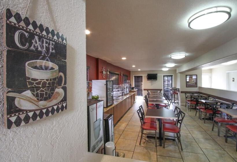 هتل Greentree Inn Flagstaff