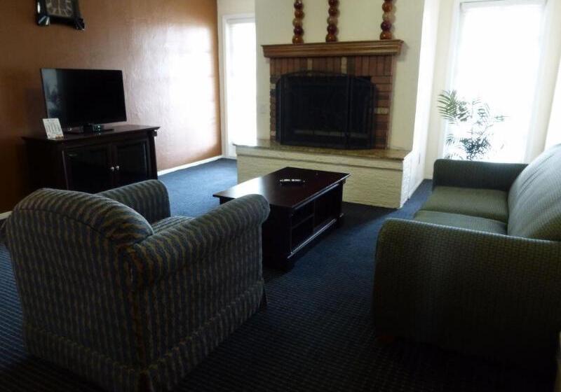 هتل Greentree Inn Flagstaff