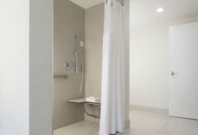 בית מלון כפרי Hilton Garden Inn Austin Downtown/convention Center