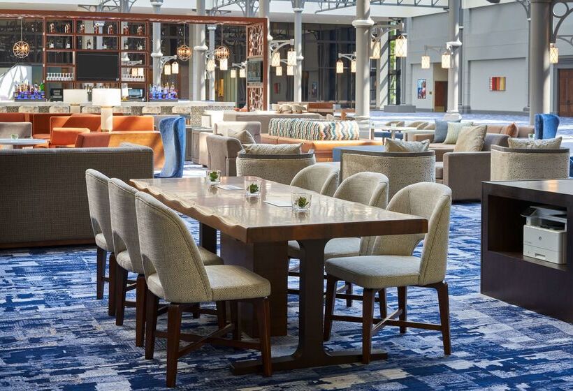 בית מלון כפרי Hilton Houston North