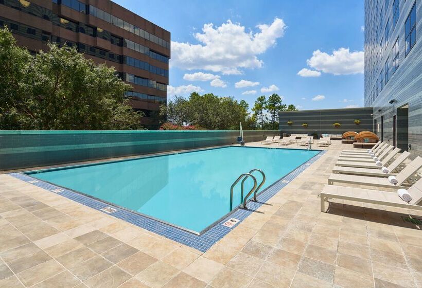 בית מלון כפרי Hilton Houston North