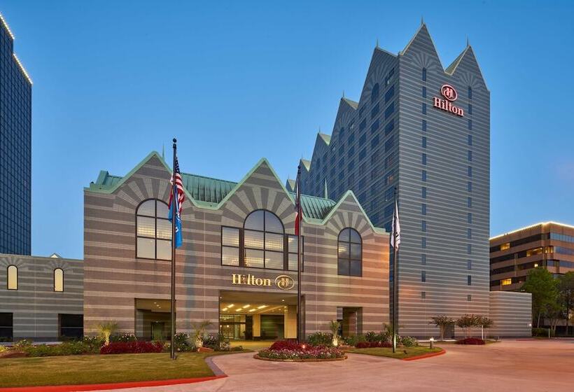 בית מלון כפרי Hilton Houston North