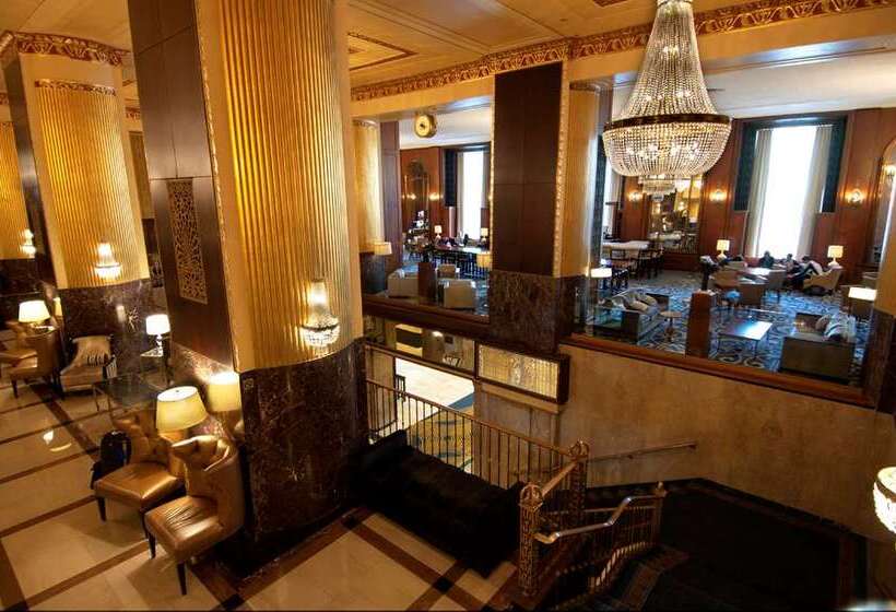 酒店 Hilton Milwaukee