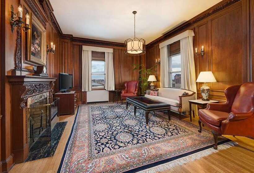 酒店 Hilton Milwaukee