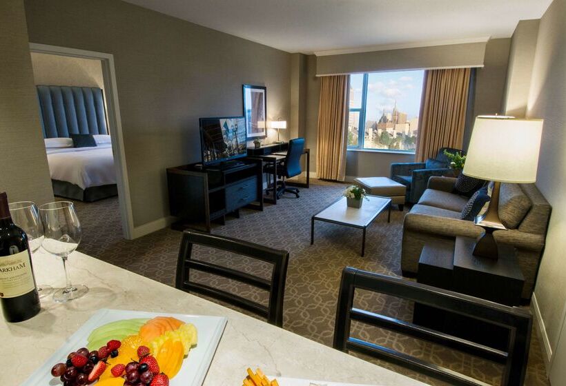 酒店 Hilton Milwaukee