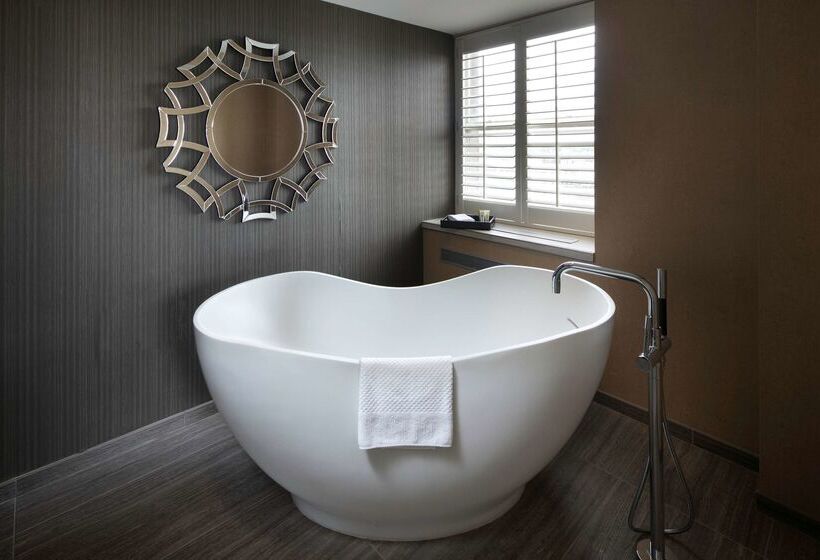 酒店 Hilton Milwaukee