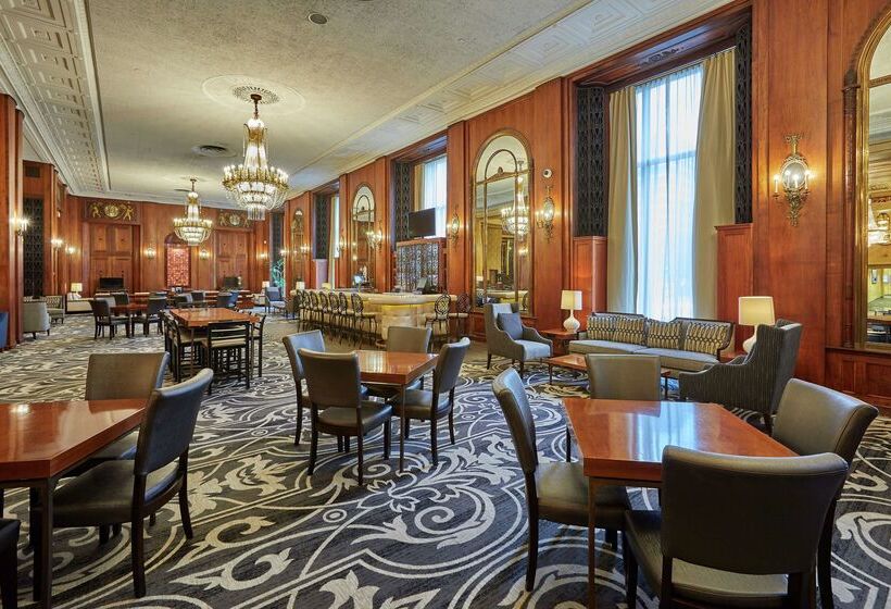 酒店 Hilton Milwaukee