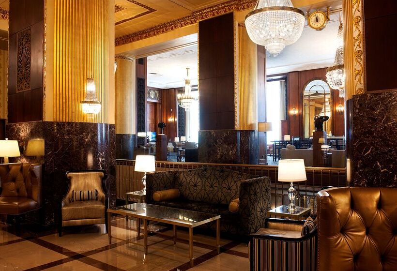 酒店 Hilton Milwaukee