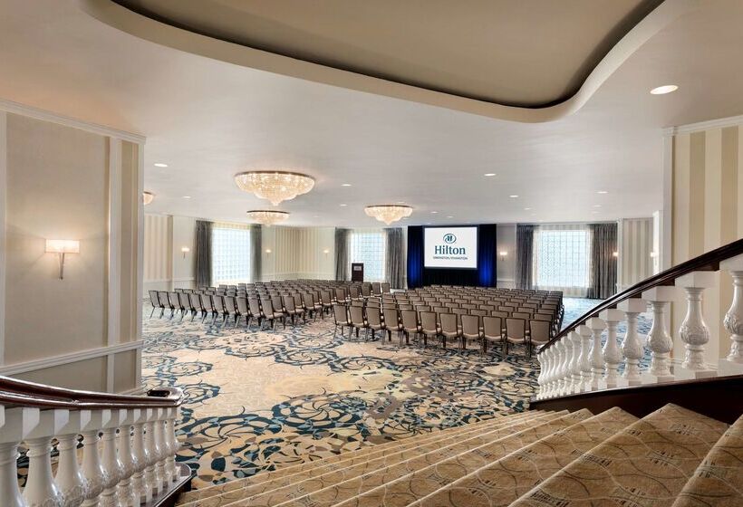 هتل Hilton Orrington / Evanston