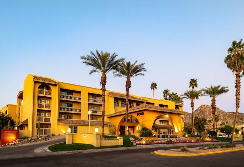 هتل Hilton Phoenix Resort At The Peak