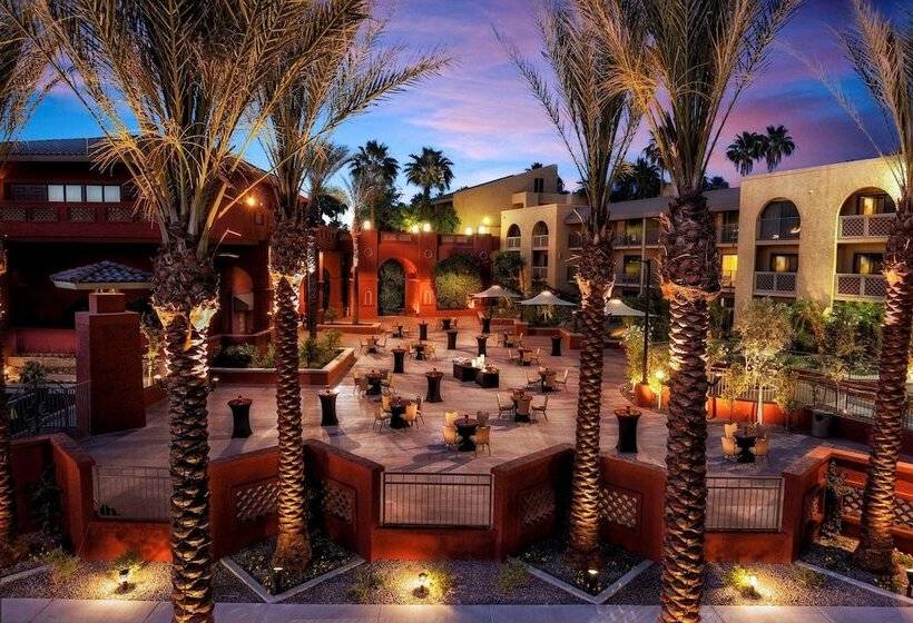 هتل Hilton Phoenix Resort At The Peak