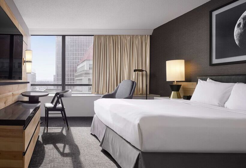 Отель Hilton Portland Downtown