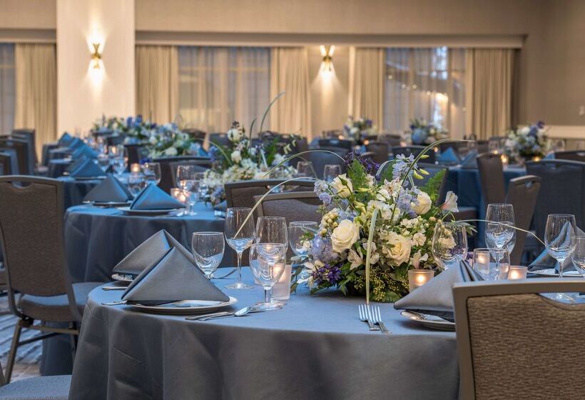 Отель Hilton Portland Downtown