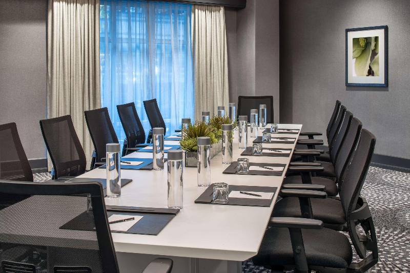 Отель Hilton Portland Downtown