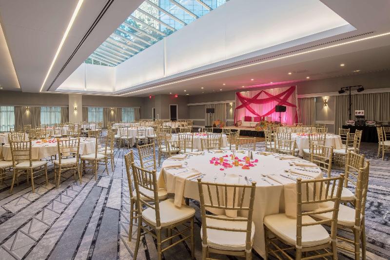 Отель Hilton Portland Downtown