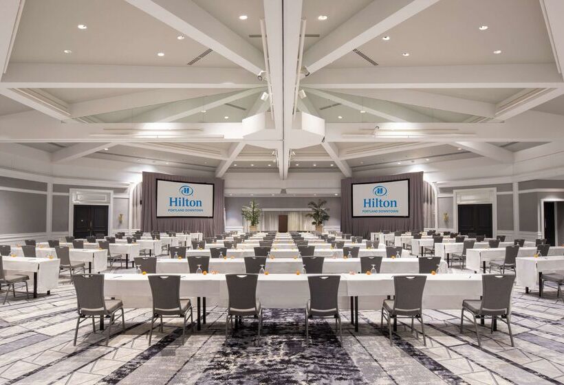 Отель Hilton Portland Downtown