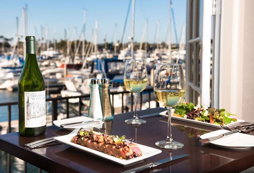 هتل Hilton San Diego Airport/harbor Island