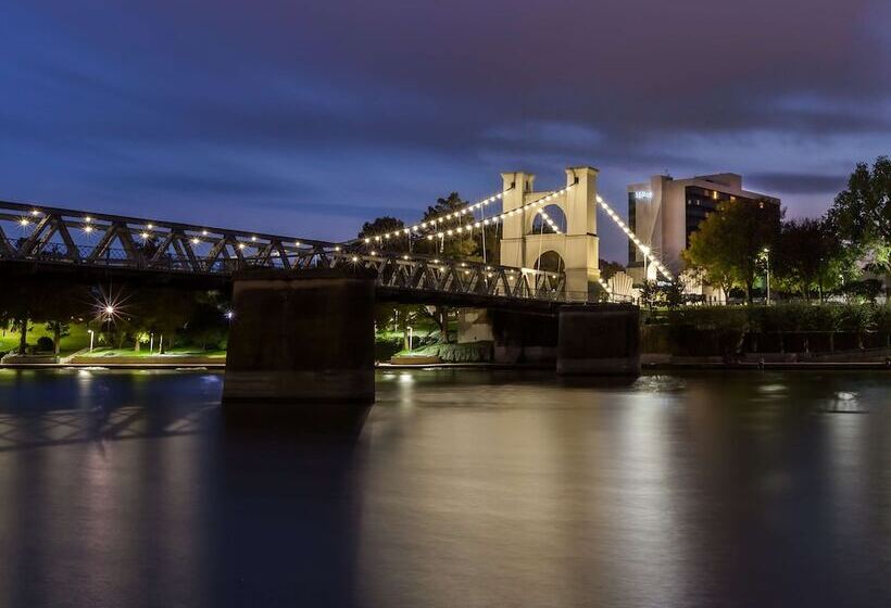 فندق Hilton Waco
