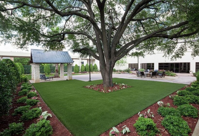 فندق Hilton Waco