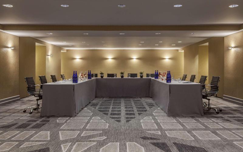 Отель Hilton Washington Dc Capitol Hill