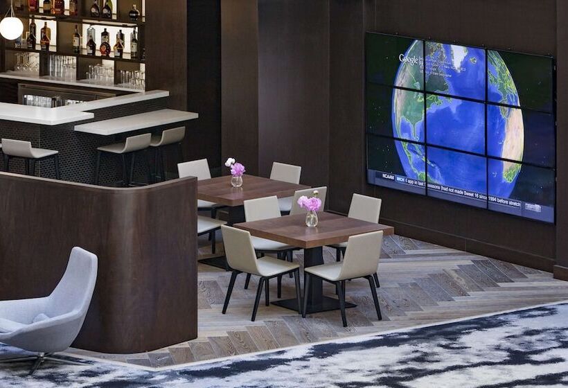 Отель Hilton Washington Dc Capitol Hill