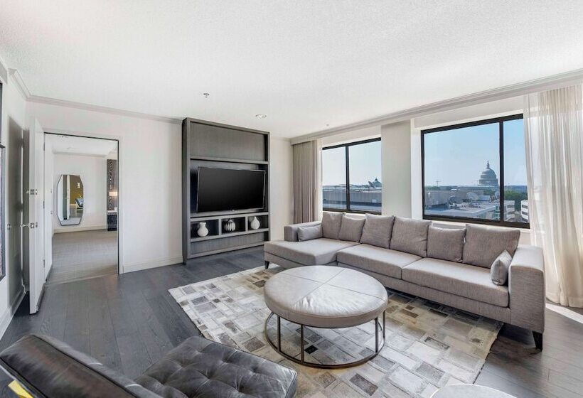 Отель Hilton Washington Dc Capitol Hill