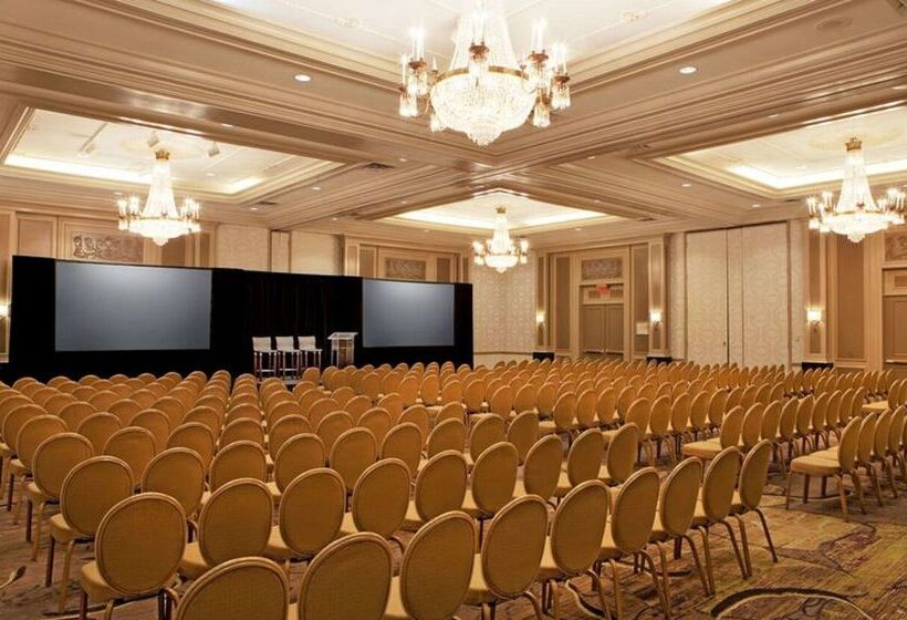 فندق Hilton Woodcliff Lake