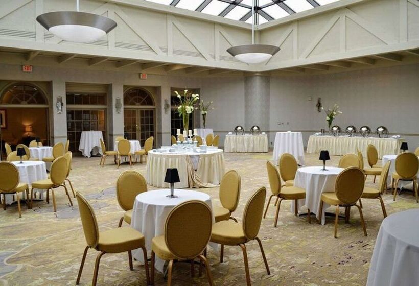 فندق Hilton Woodcliff Lake