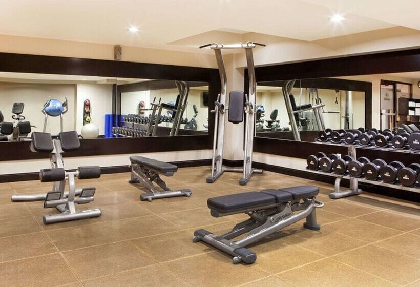 فندق Hilton Woodcliff Lake