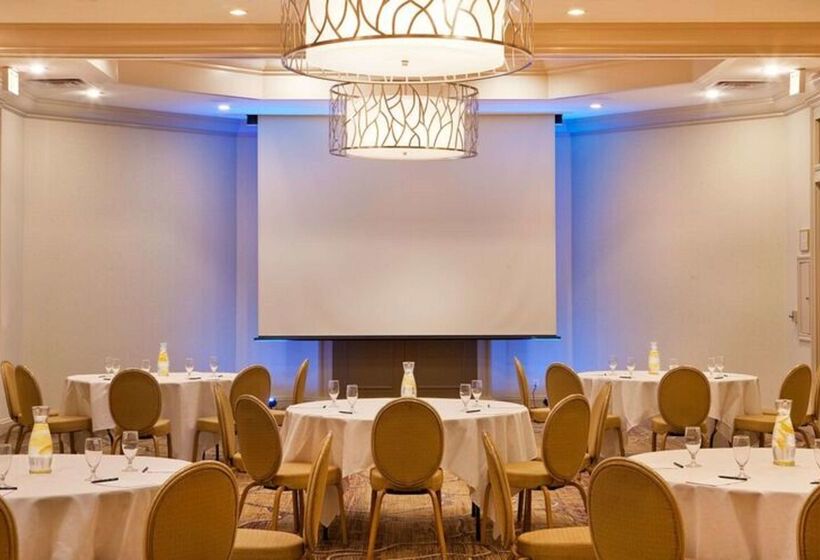 فندق Hilton Woodcliff Lake