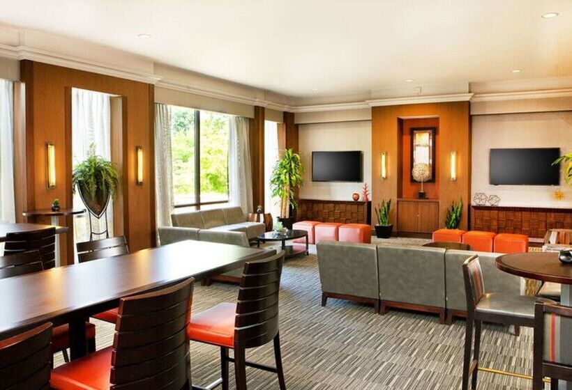 فندق Hilton Woodcliff Lake