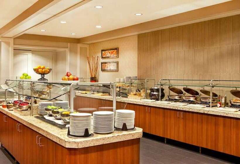 فندق Hilton Woodcliff Lake