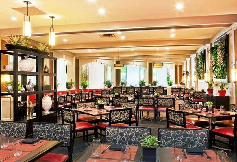 فندق Hilton Woodcliff Lake