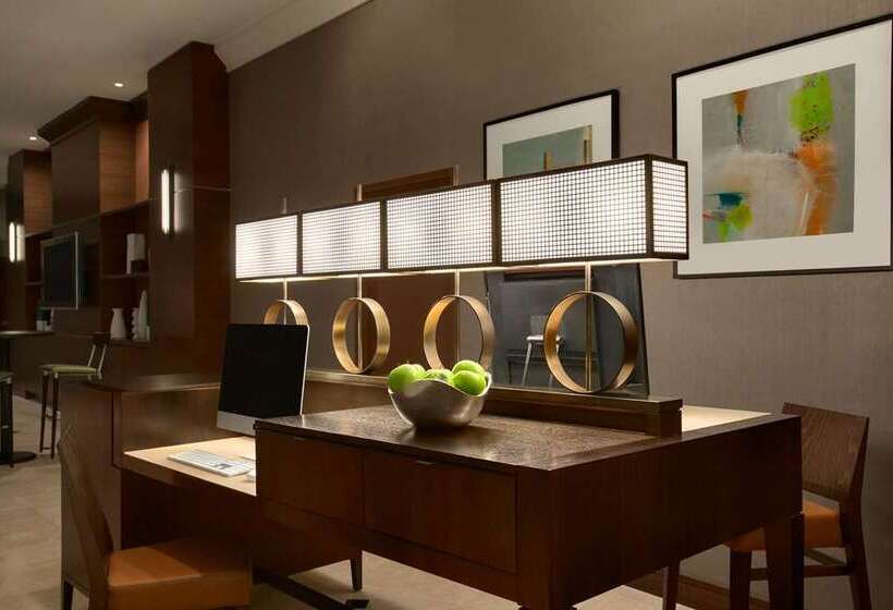 فندق Hilton Woodcliff Lake