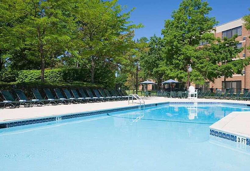 فندق Hilton Woodcliff Lake