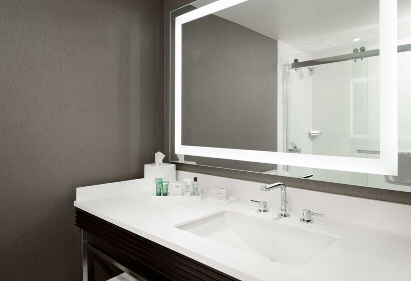 酒店 Hilton Woodland Hills / Los Angeles