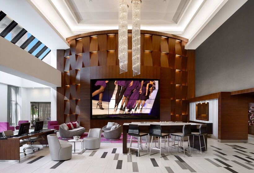 فندق Hilton Woodland Hills / Los Angeles